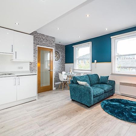 Cozy And Charming Flat: Minutes From Everything! Londra Exterior foto