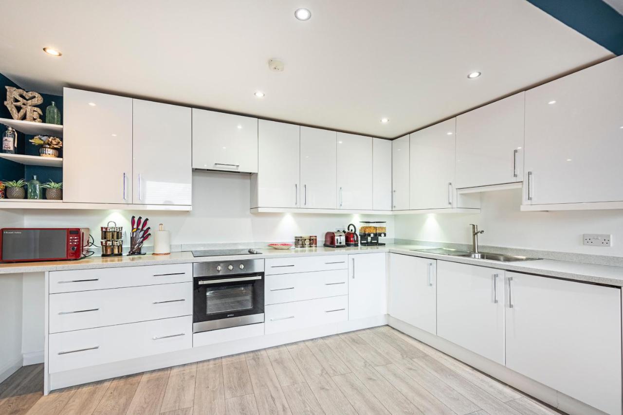 Cozy And Charming Flat: Minutes From Everything! Londra Exterior foto