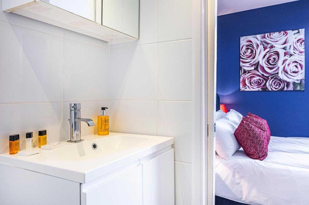Cozy And Charming Flat: Minutes From Everything! Londra Exterior foto