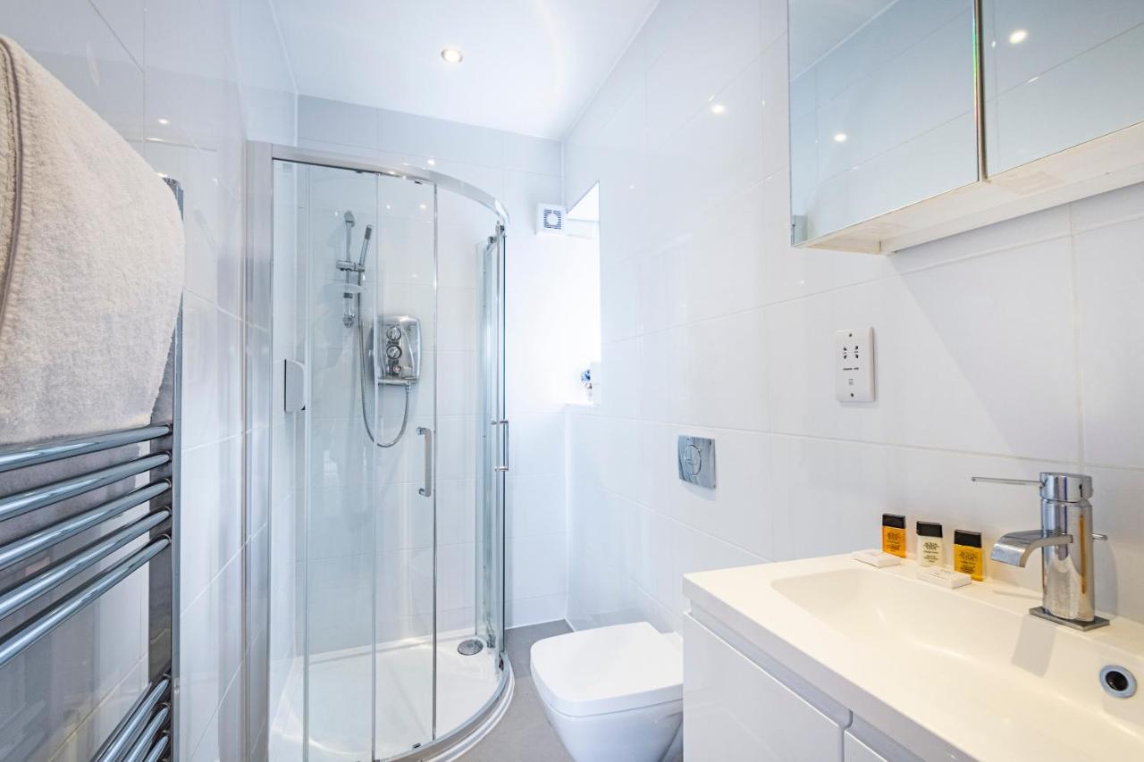 Cozy And Charming Flat: Minutes From Everything! Londra Exterior foto