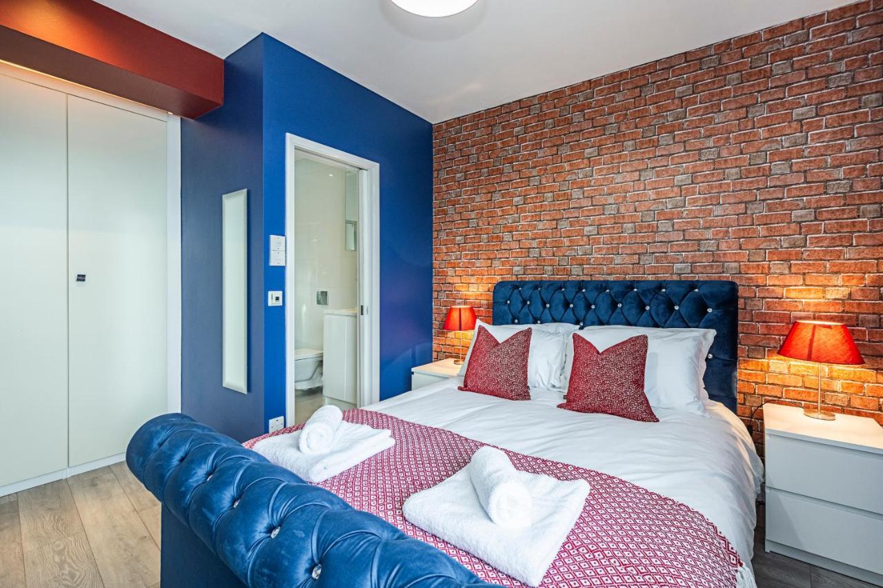 Cozy And Charming Flat: Minutes From Everything! Londra Exterior foto